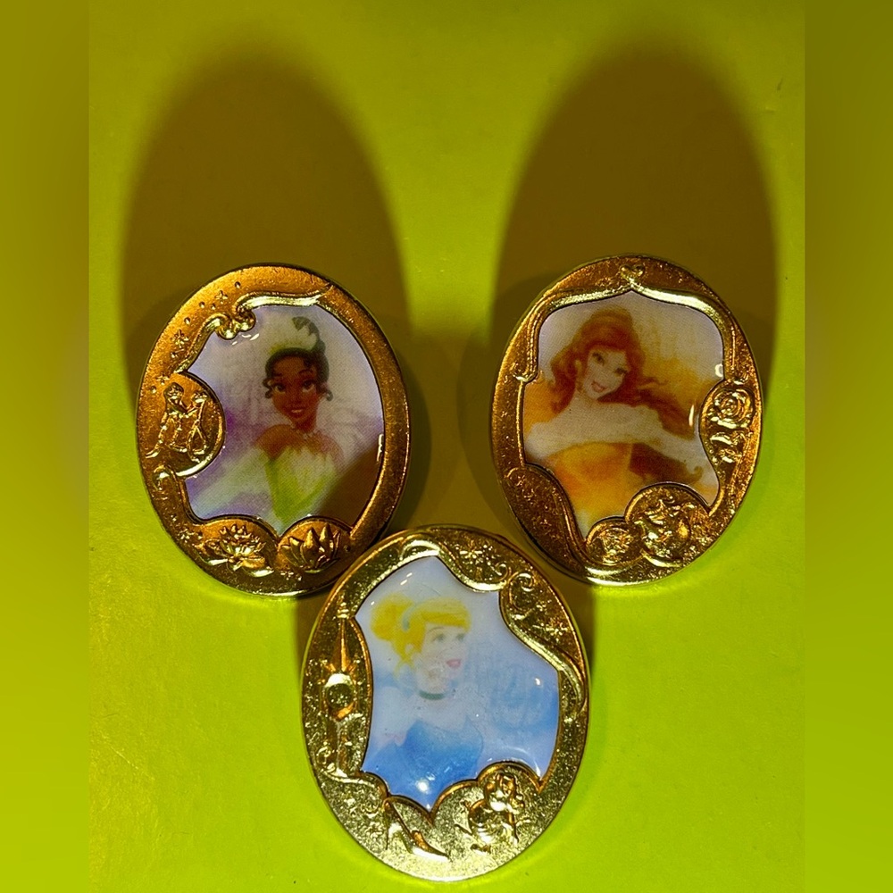 EUC Loungefly Disney Princess Set of 3 Limited Ed Pins Cinderella, Belle,Tiana